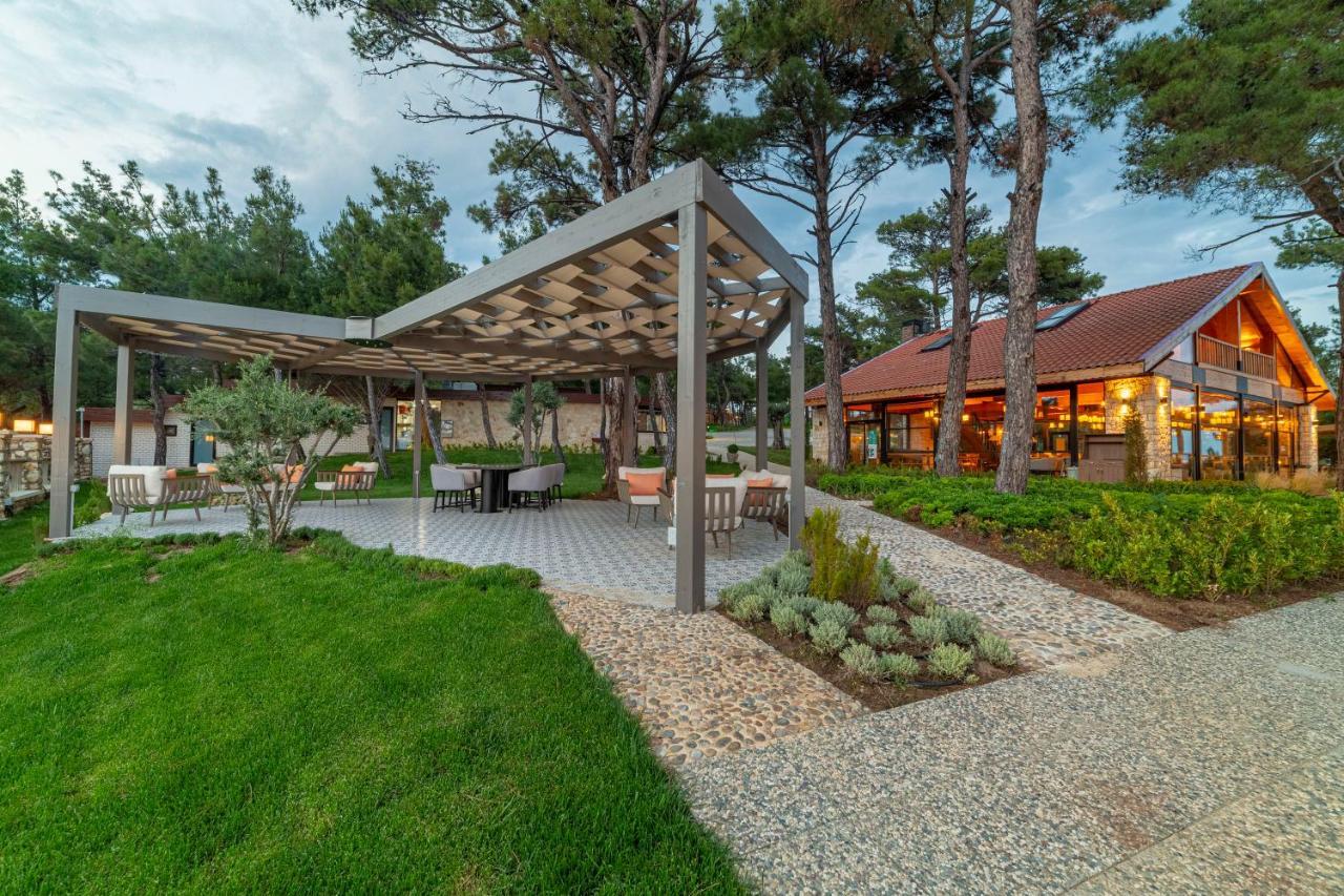 Marisstone Hotels Mecidiye Esterno foto